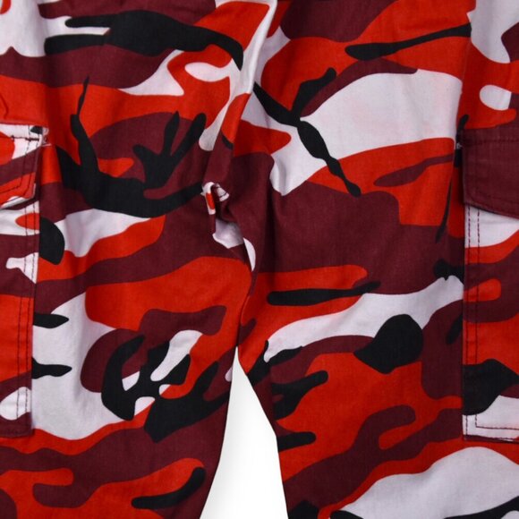 Almost Famous Pants M Womens Camoflauge Print Y2K 90s Cotton Blend Red Straight - Picture 7 of 10